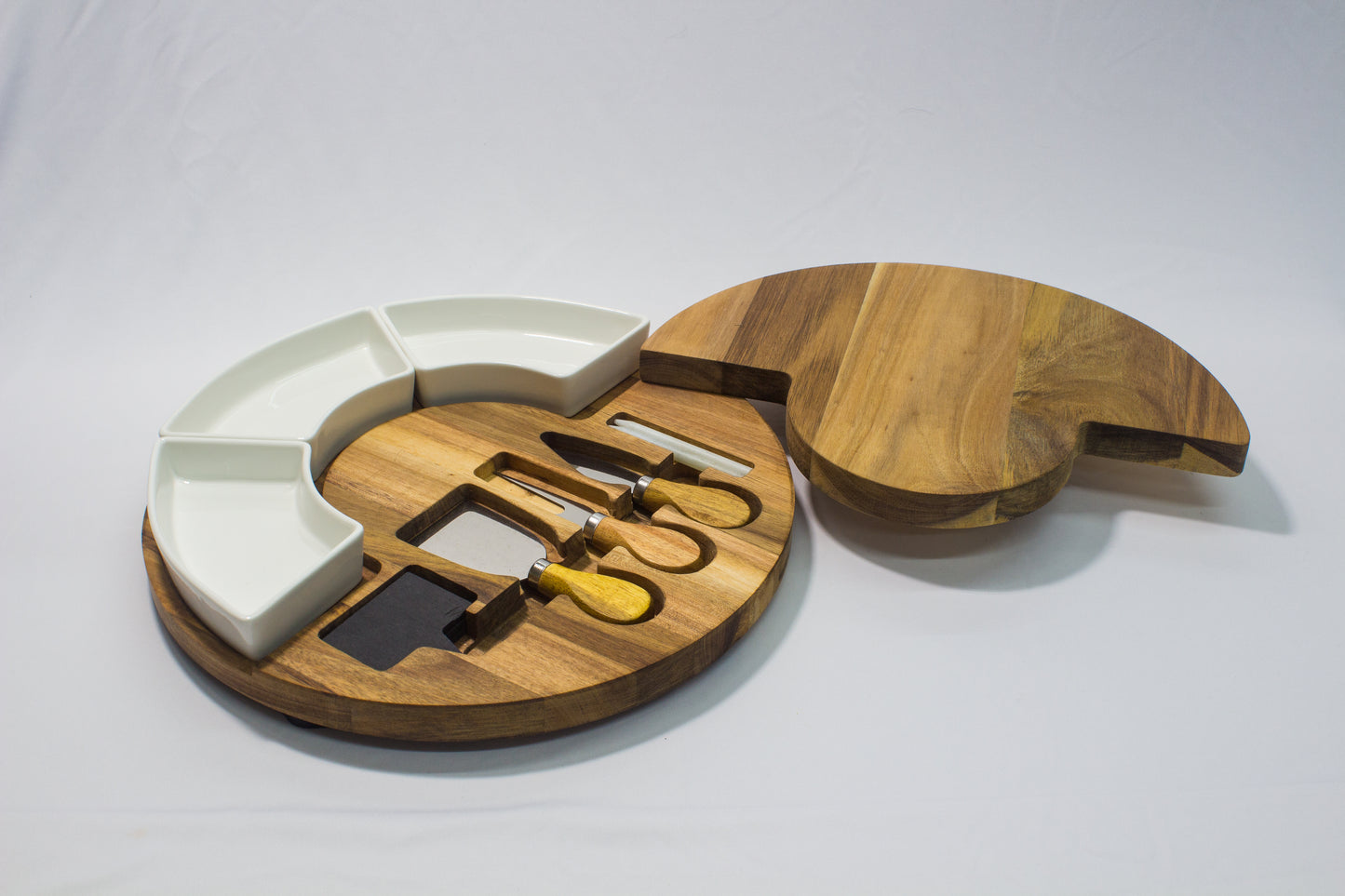 Cheese Cutting Board w Cutlery Set
